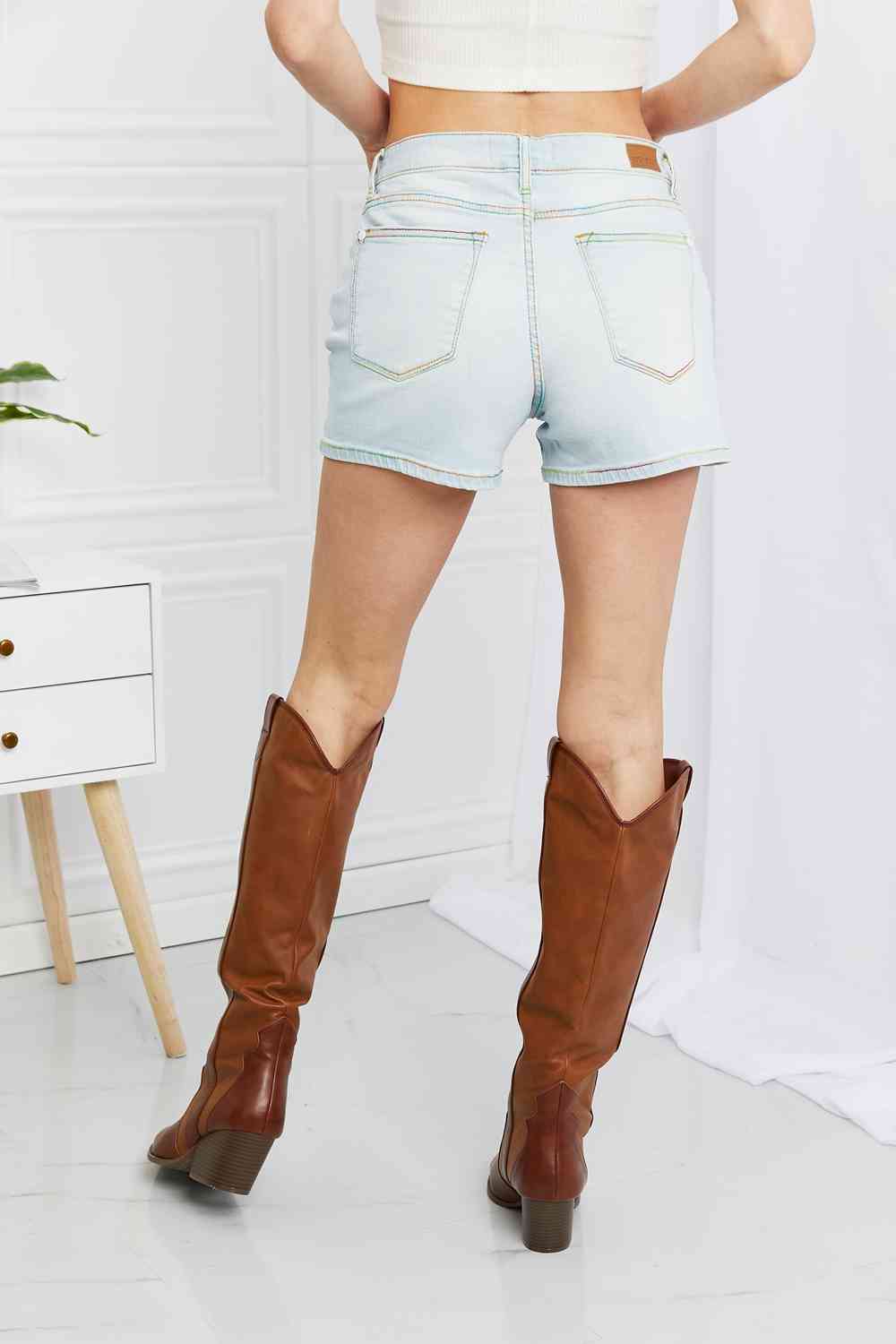 Contrast Stitching Denim Shorts with Pockets - 4 Ever Trending
